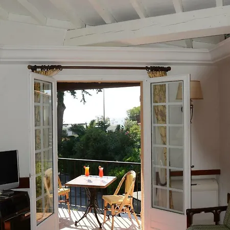 Hotell Les Moulins De Paillas