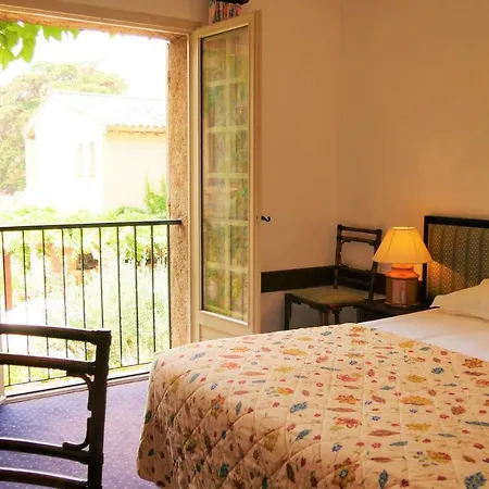 Hotell Les Moulins De Paillas